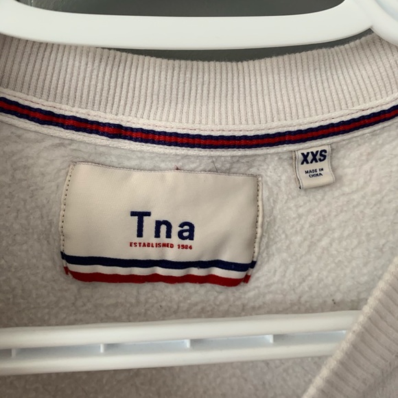 TNA sweater - Picture 2 of 2